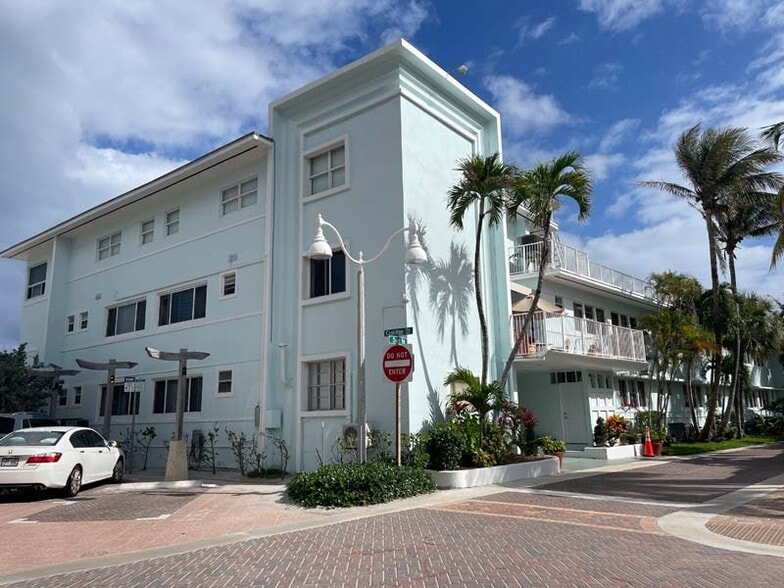 More Photos Of 2800 N Surf Rd, Hollywood Hospitality For Sale