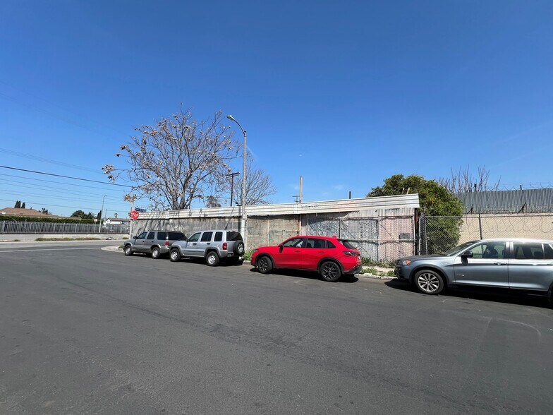 More Photos Of ,  Unknown For Sale