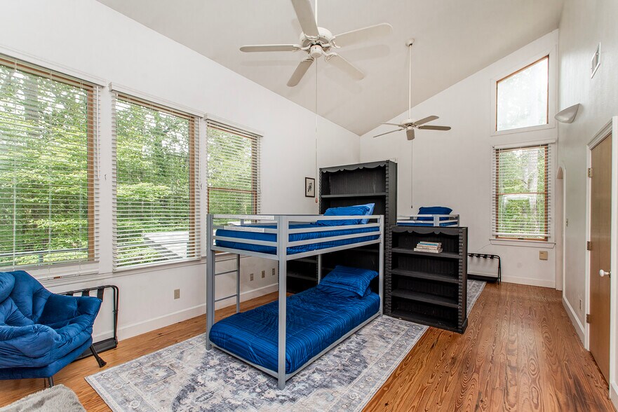 More Photos Of 11030 Garden Ln, Folsom Specialty For Sale