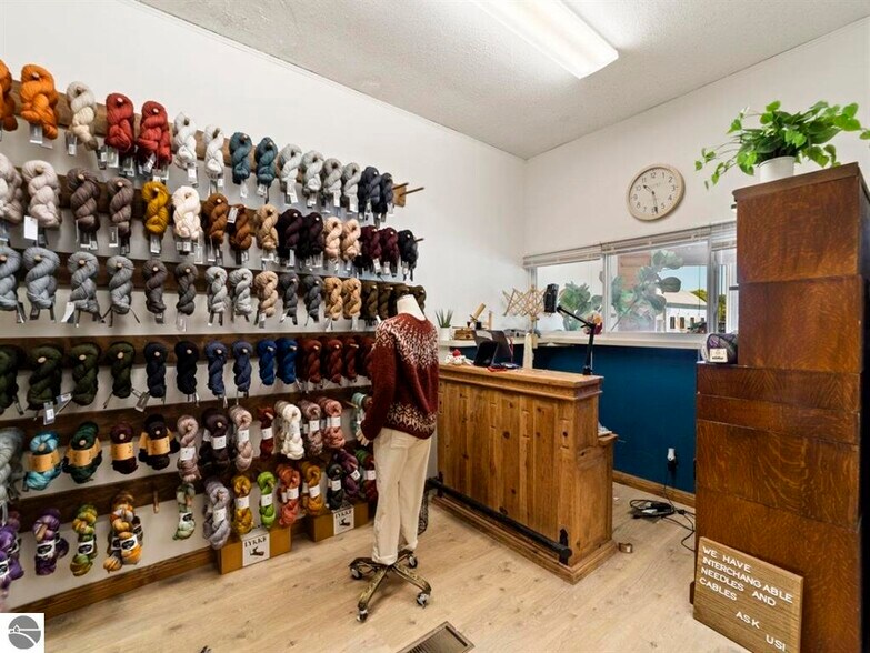 More Photos Of 180 S Benzie Blvd, Beulah Storefront Retail Office For Sale