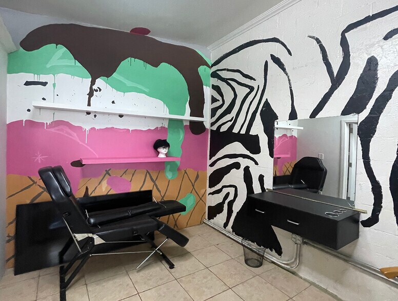 More Photos Of 1032 E Compton Blvd, Compton Storefront For Sale
