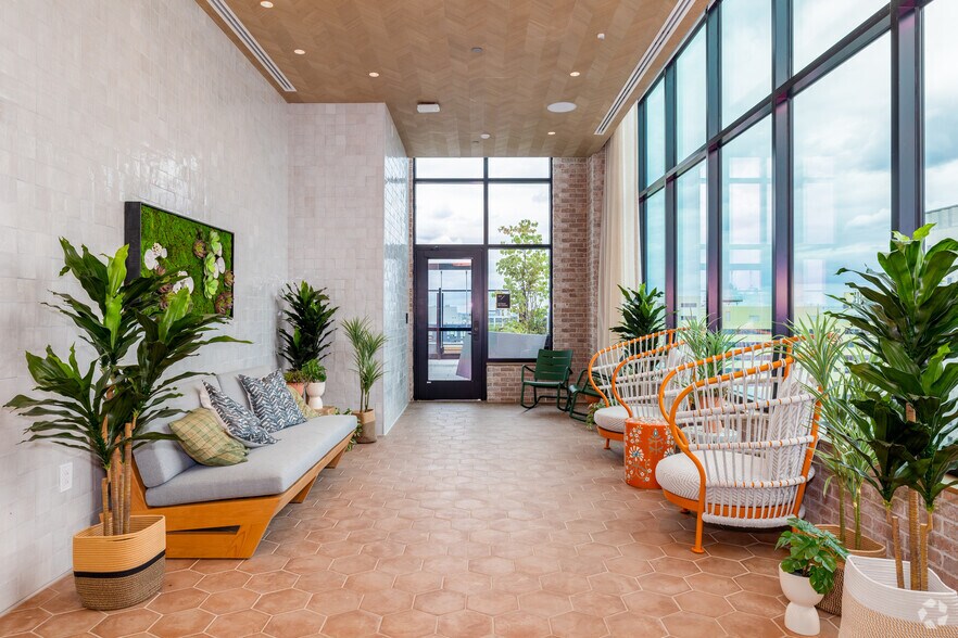 More Photos Of 435 N Broad St, Philadelphia Apartments For Lease