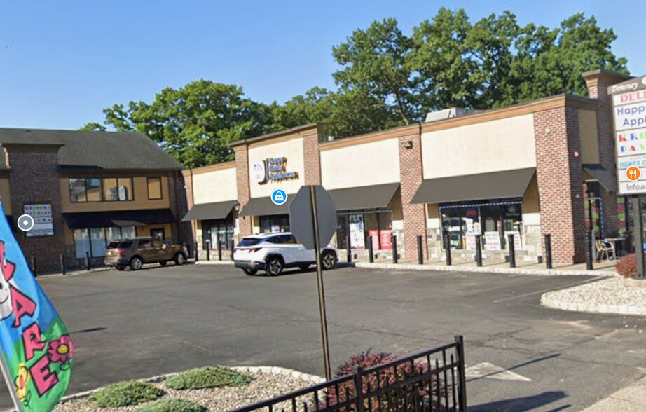 Primary Photo Of 388 Washington Rd, Sayreville Storefront Retail Office For Lease