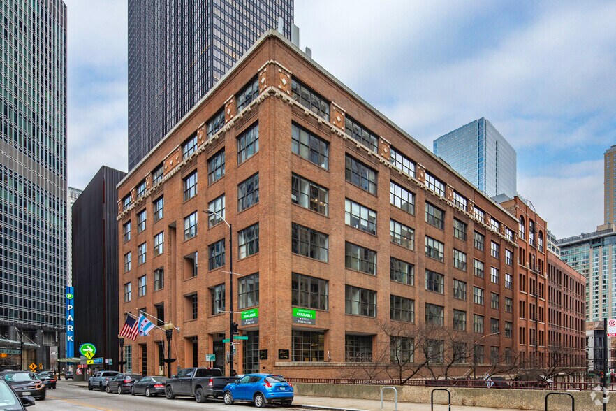 More Photos Of 420 N Wabash Ave, Chicago Loft Creative Space For Lease