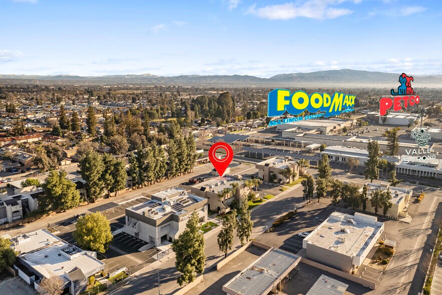 More Photos Of 4600 W American Ave, Bakersfield Office For Sale