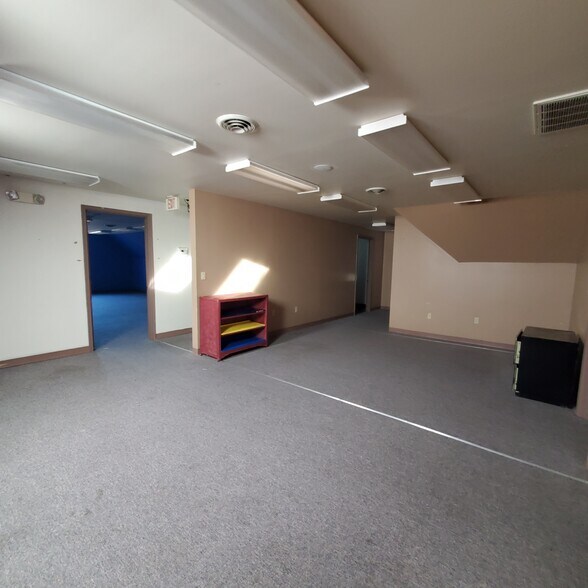 More Photos Of 32057 Beaver Run Dr, Salisbury Freestanding For Sale