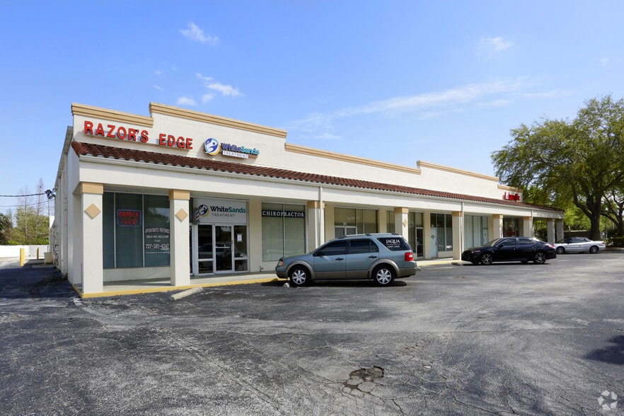 More Photos Of 5747 38th Ave N, Saint Petersburg Freestanding For Lease
