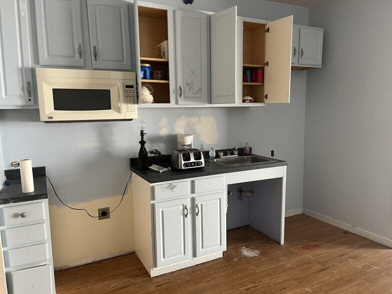 More Photos Of 5347 Brightwood Rd, Bethel Park Continuing Care Retirement Community For Sale