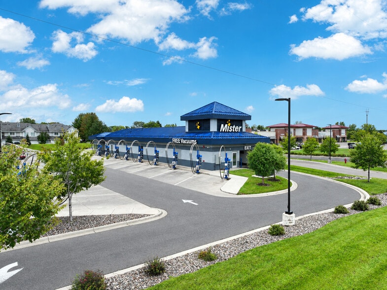 More Photos Of 12218 Business Park Blvd N, Champlin Carwash For Sale