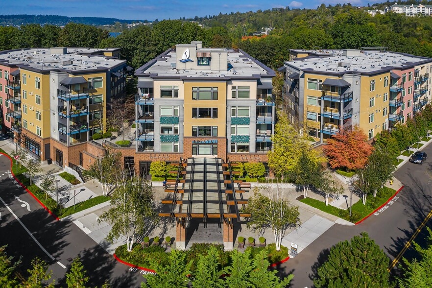 More Photos Of 1133 Lake Washington Blvd, Renton Apartments For Lease