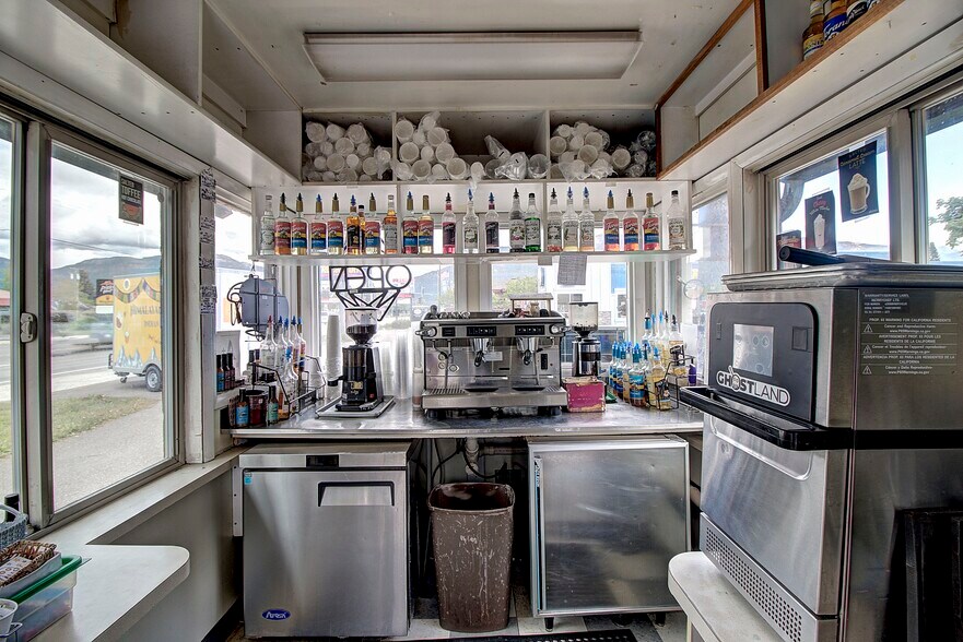 More Photos Of 700 9th St W, Columbia Falls Restaurant For Sale