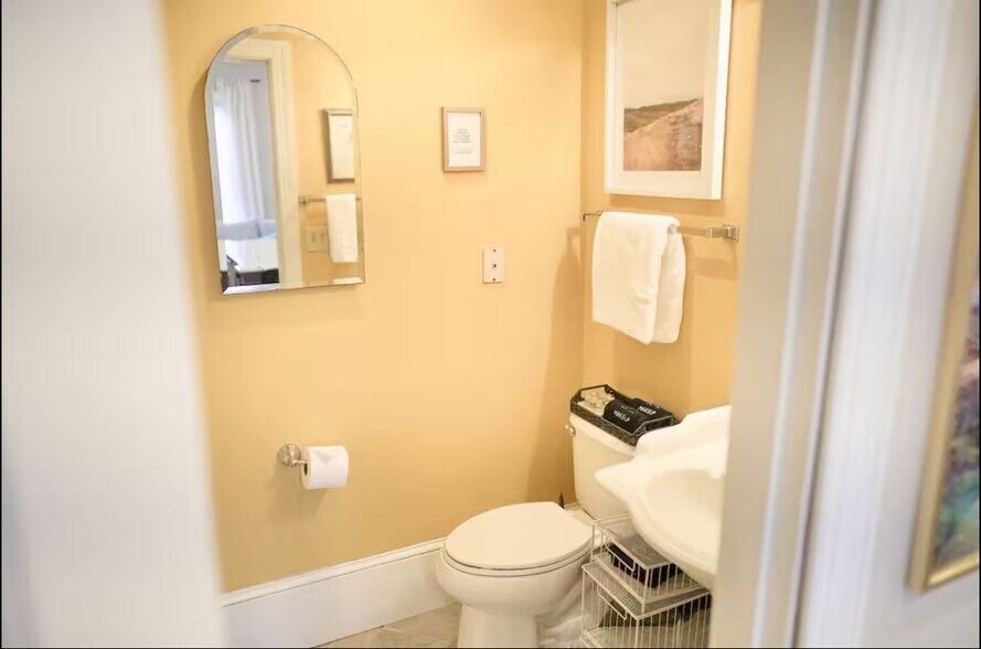 More Photos Of 405 Morson St, Raleigh Office For Lease