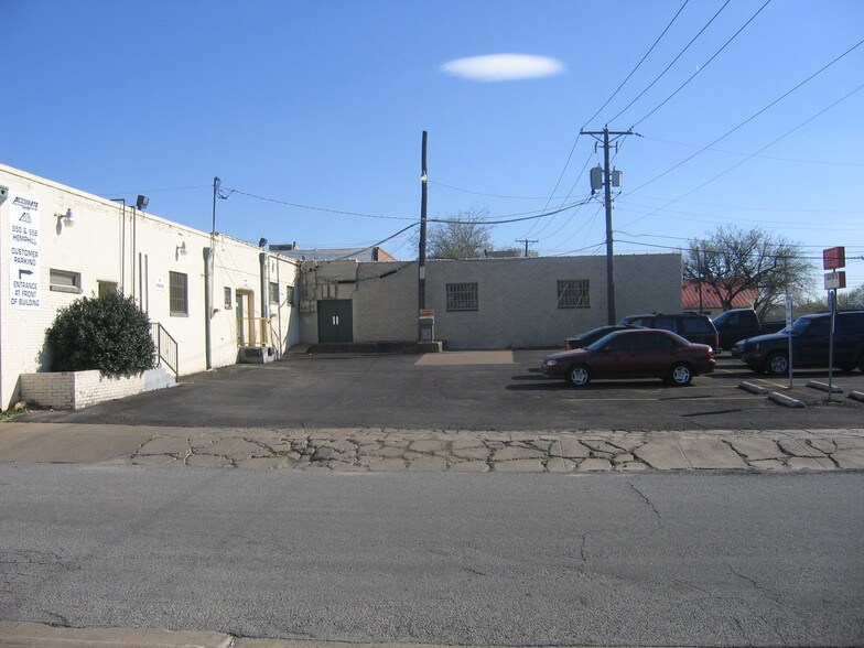 More Photos Of 550-558 Hemphill St, Fort Worth Office For Lease