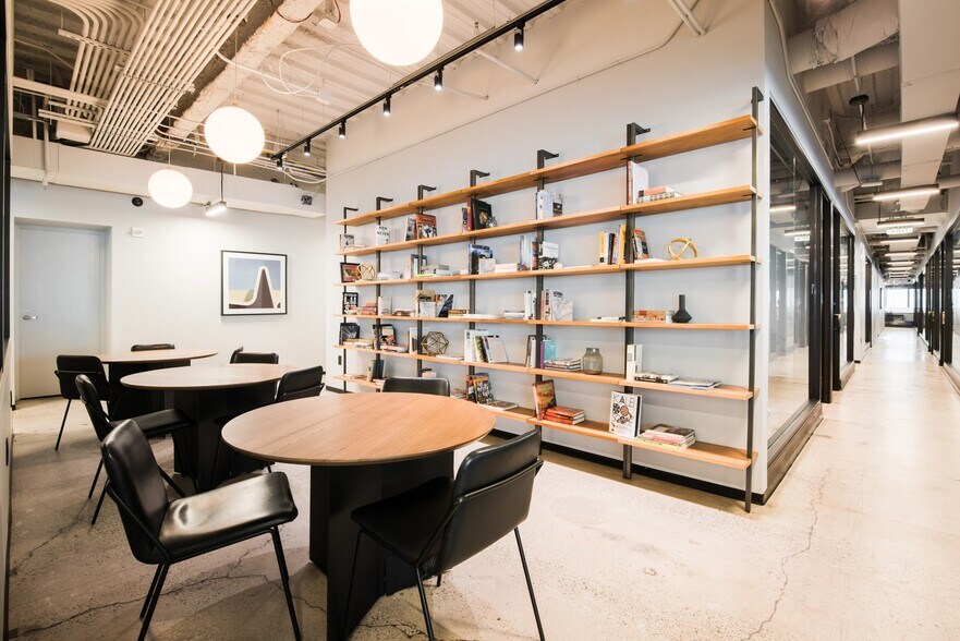 More Photos Of 1801 California St, Denver Coworking Space