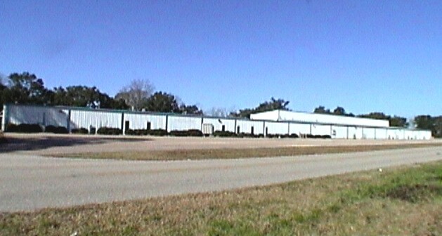 Primary Photo Of 115 Medline Dr, Frisco City Manufacturing For Sale