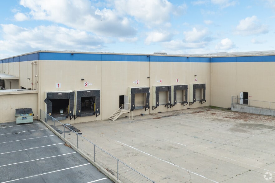 More Photos Of 10149 Iron Rock Way, Elk Grove Warehouse For Sale