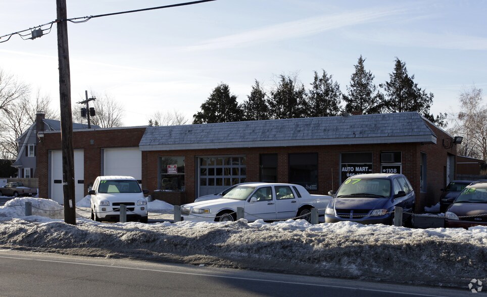 More Photos Of 1108 Park Ave, Cranston Auto Repair For Lease