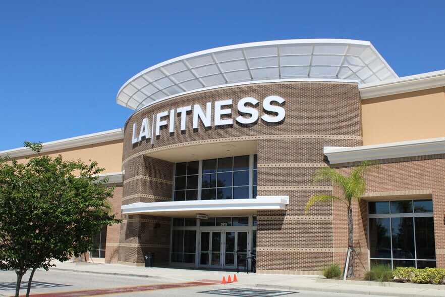 More Photos Of Goldenrod Rd @ Narcoossee Rd, Orlando Unknown For Lease