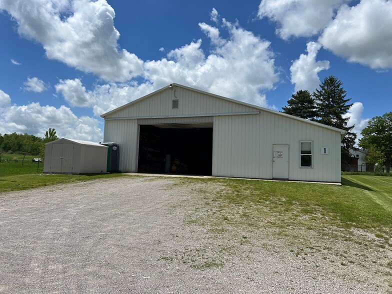 More Photos Of 11820 Black River School Rd, Homerville Industrial For Sale