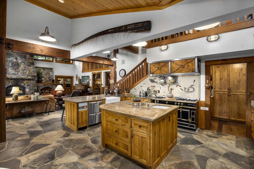 More Photos Of 6286 FIVE MILE, The Dalles Land For Sale