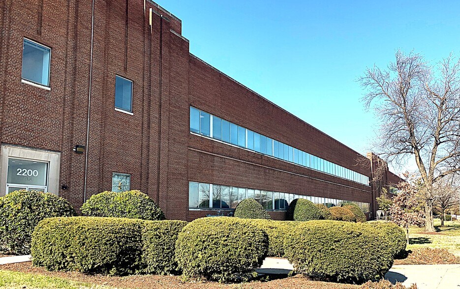 More Photos Of 2200 Broening Hwy, Baltimore Office For Lease