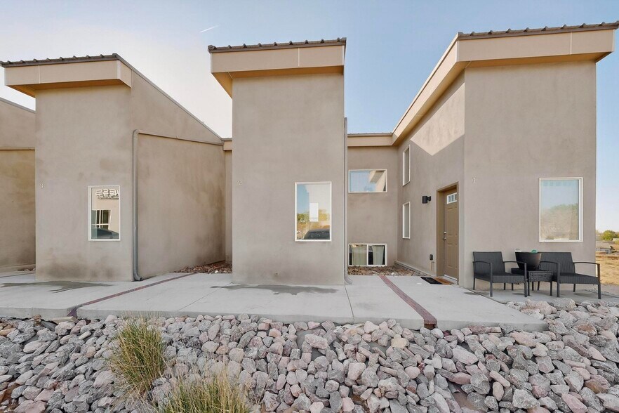 More Photos Of 9368 Valley View Dr NW, Albuquerque Apartments For Sale