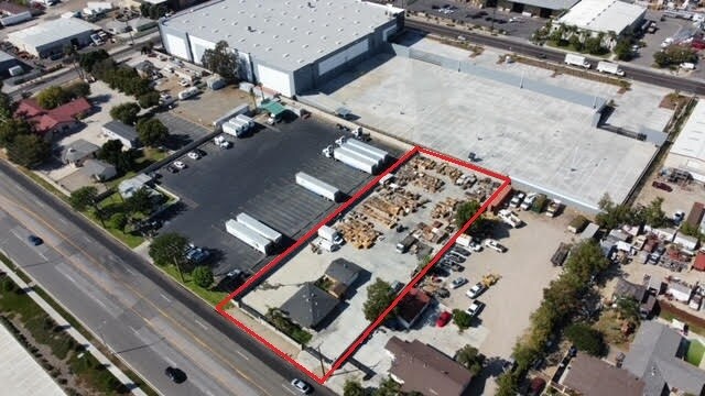 More Photos Of 15594 Slover Ave, Fontana Land For Lease