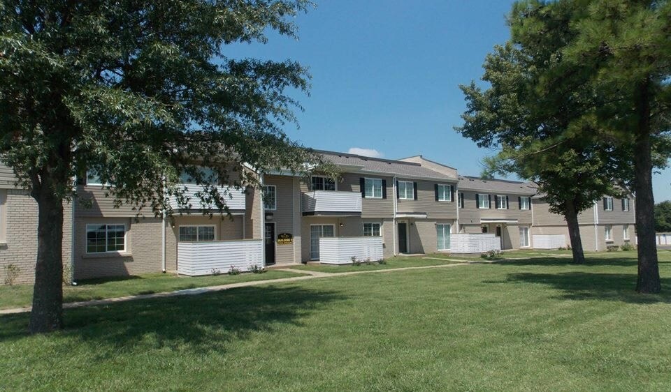 More Photos Of 2302 S 137th East Ave, Tulsa Apartments For Sale