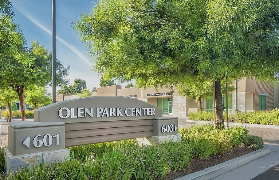 More Photos Of 603 N Parkcenter Dr, Santa Ana Unknown For Lease