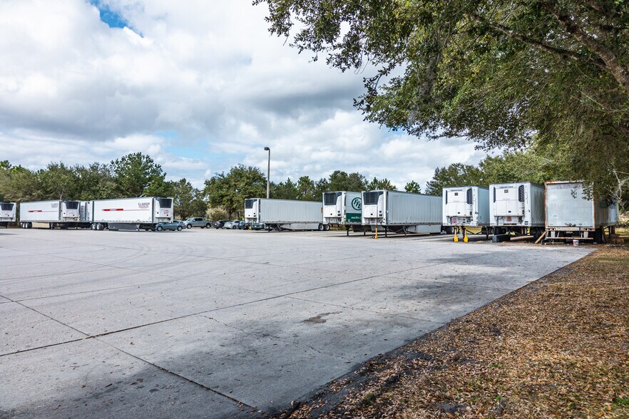 More Photos Of 3610 W Main St, Leesburg Warehouse For Sale