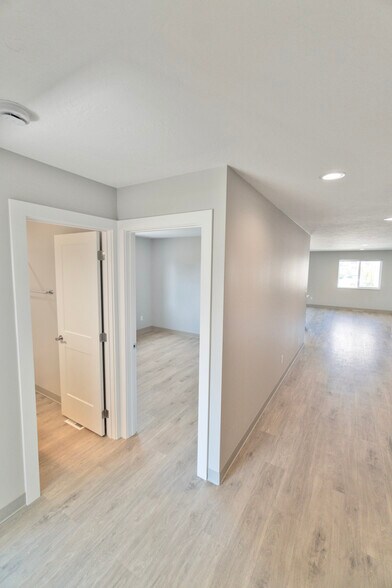 More Photos Of 1501 N Bell St, Spokane Valley Multifamily For Sale