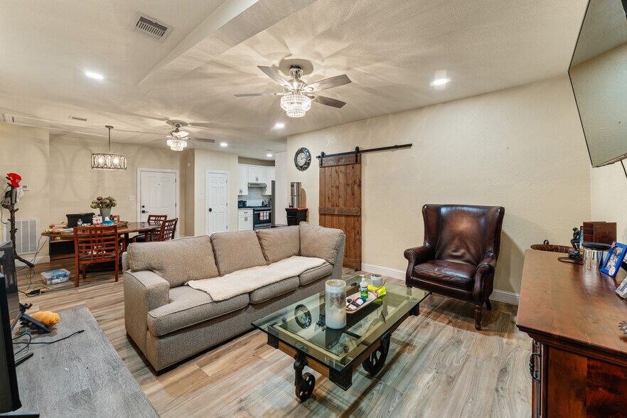 More Photos Of 23111 FM 1462 Rd, Damon Land For Sale