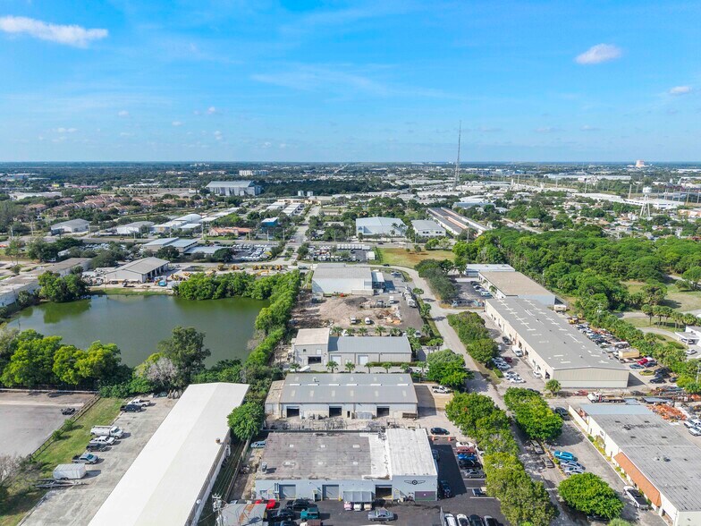 More Photos Of 1133 53rd Ct N, Mangonia Park Warehouse For Sale