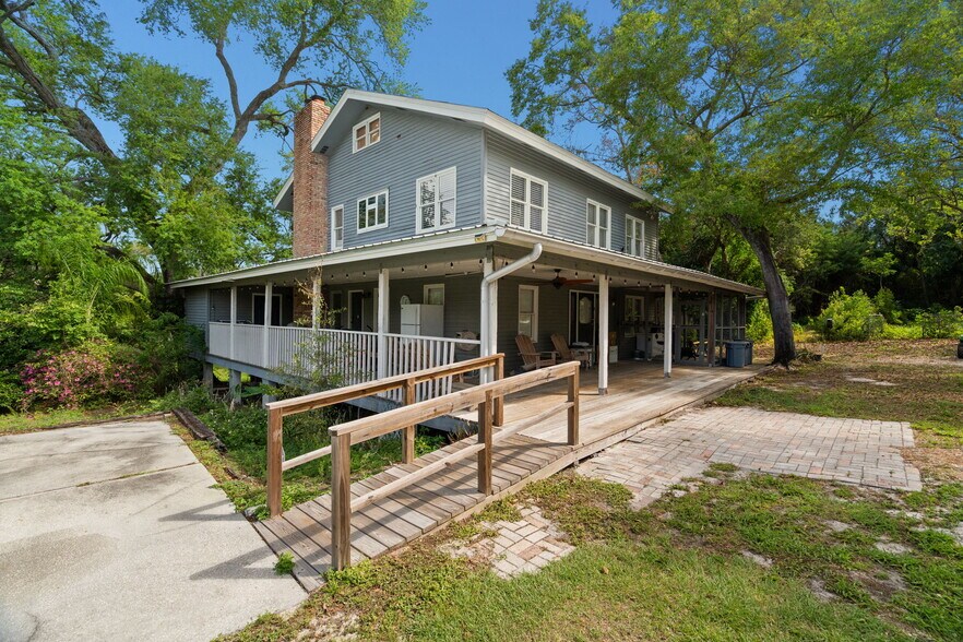 More Photos Of 6890 County Road 95, Palm Harbor Assisted Living For Sale