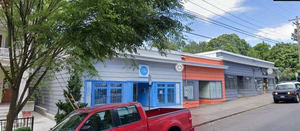 More Photos Of 1537 SE Morrison St, Portland Freestanding For Sale