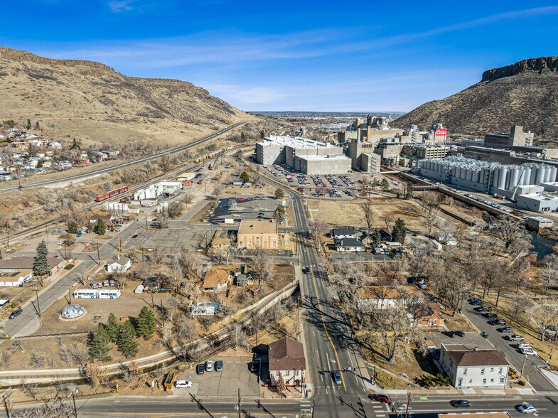 More Photos Of 510 10th St, Golden Apartments For Sale