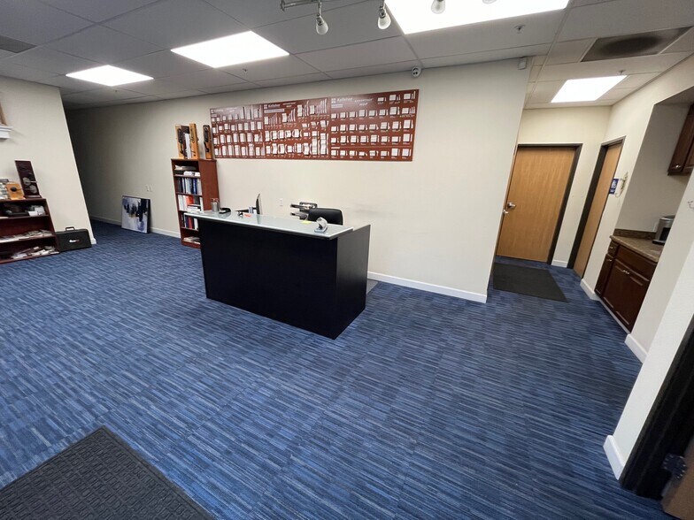More Photos Of 8423 Rochester Ave, Rancho Cucamonga Warehouse For Lease