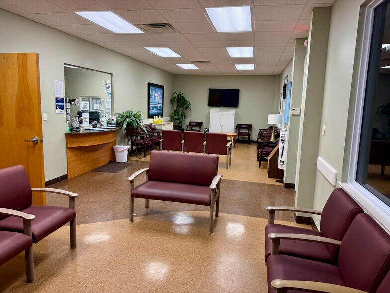 More Photos Of 514 Mary Esther Cut, Fort Walton Beach Office For Sale