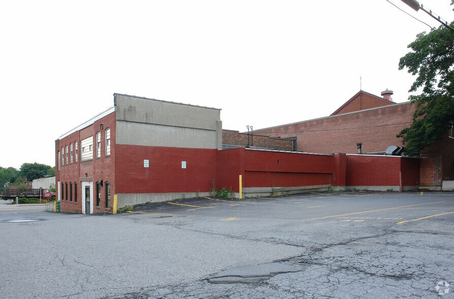 More Photos Of 181 Church St, Poughkeepsie Loft Creative Space For Sale