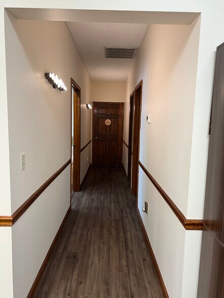 More Photos Of 1930 N Lakeman Dr, Bellbrook Office For Lease