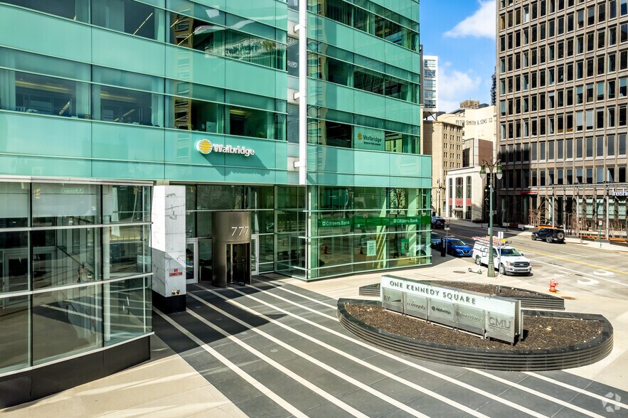 More Photos Of 777 Woodward Ave, Detroit Medical For Lease