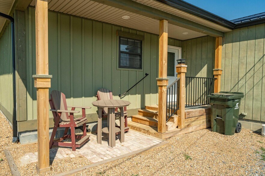 More Photos Of 364 Opie Arnold Rd, Limestone Medical For Sale