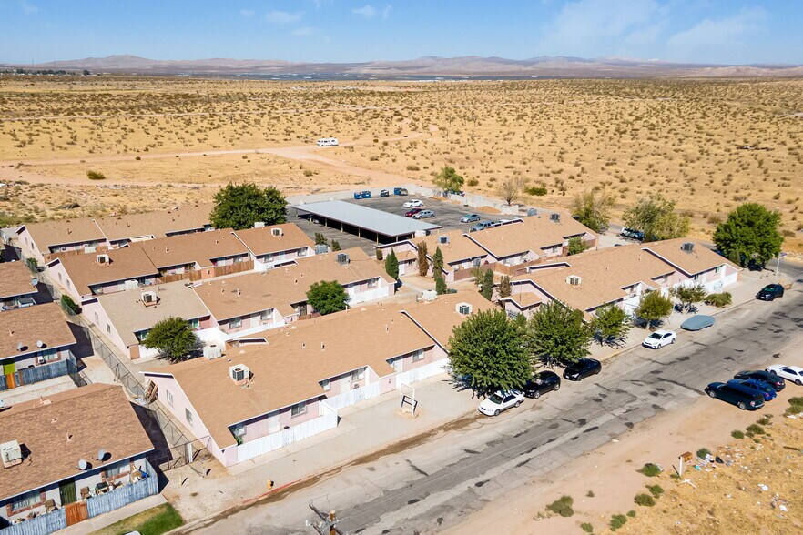 More Photos Of 11211 La Habra Ave, Adelanto Apartments For Sale