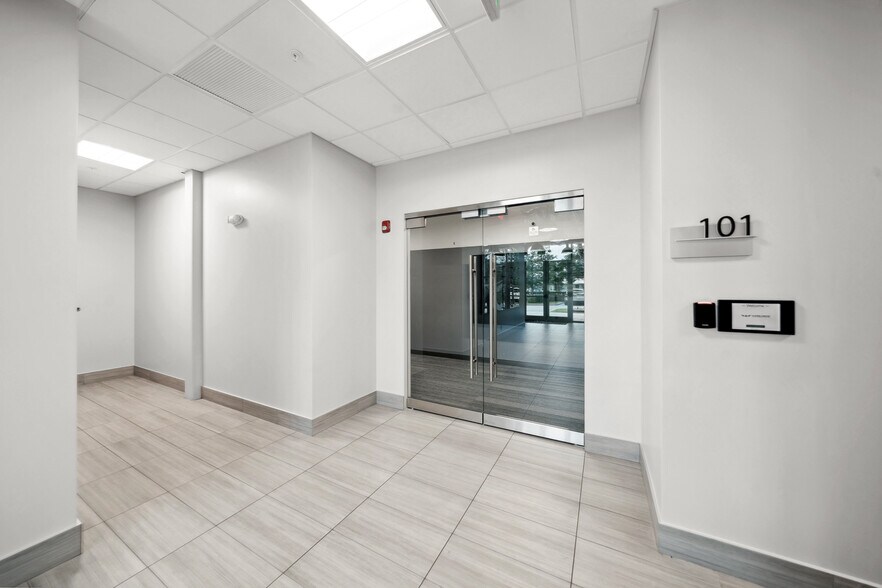 More Photos Of 1005 Viera Blvd, Rockledge Office For Lease