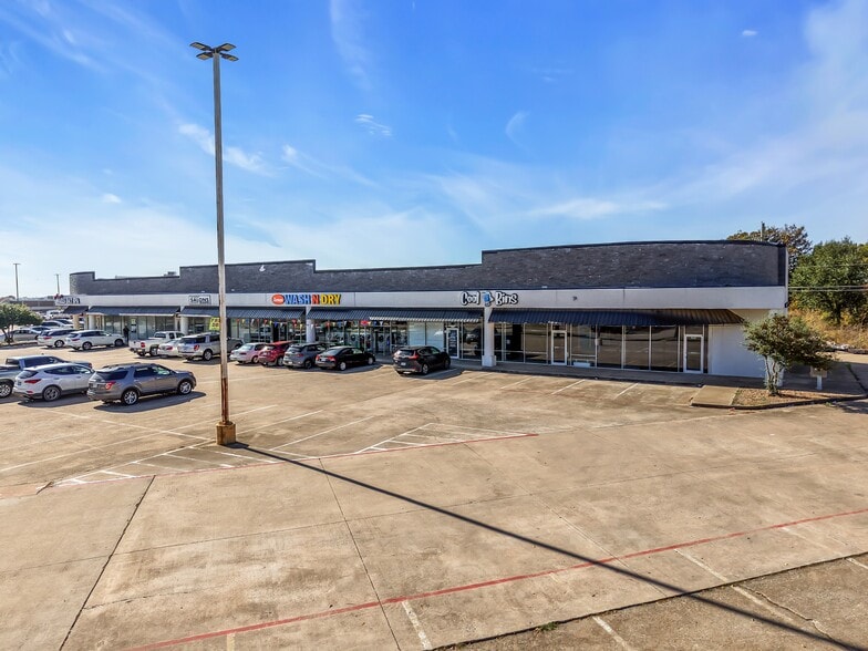 More Photos Of , Sherman General Retail For Sale