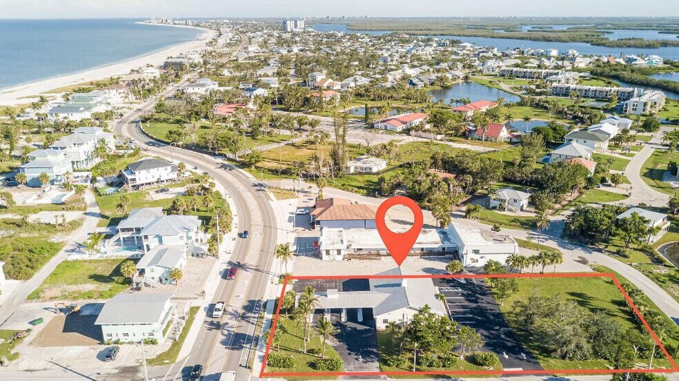 More Photos Of 6061 Estero Blvd, Fort Myers Bank For Sale