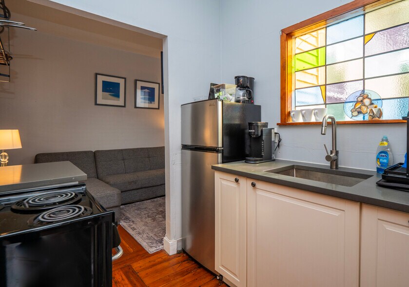 More Photos Of , Newport Multifamily For Sale
