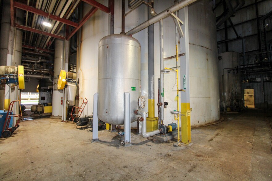 More Photos Of 6059 159th St, Galva Food Processing For Sale