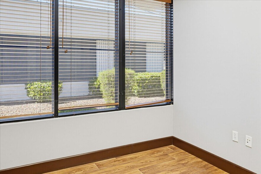 More Photos Of 4431 S Eastern Ave, Las Vegas Medical For Lease