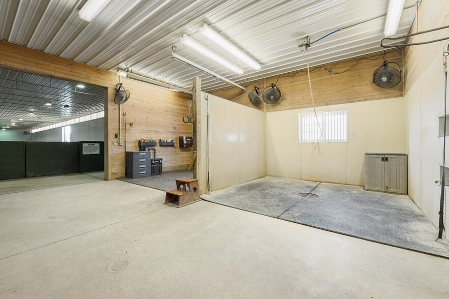 More Photos Of W1800 County Road B, Genoa City Specialty For Sale